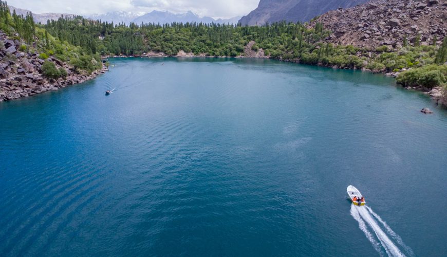 Upper Kachura Lake