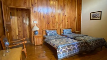 standard room at pine park glade shogran